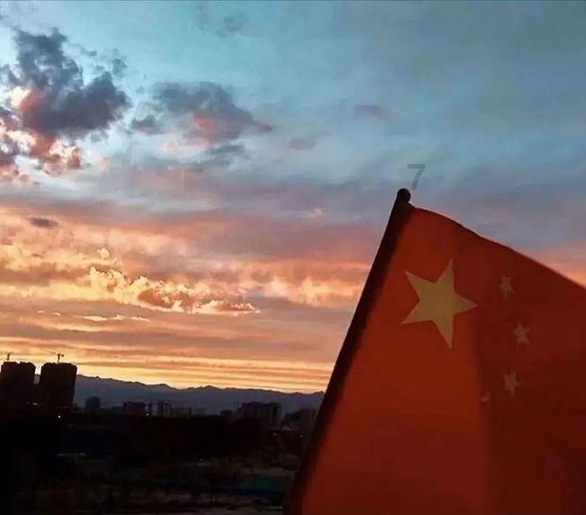 这是警察